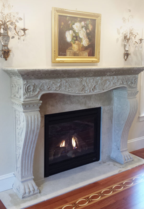 Vincenza Fireplace with Claw Foot